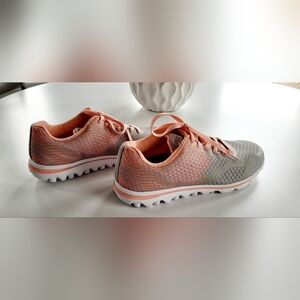 Propet Women's Athletic Shoe